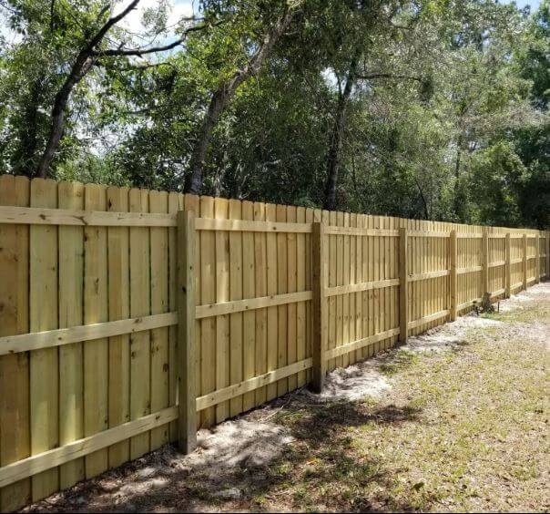New wood privacy fence on a Florida property in Brooksville